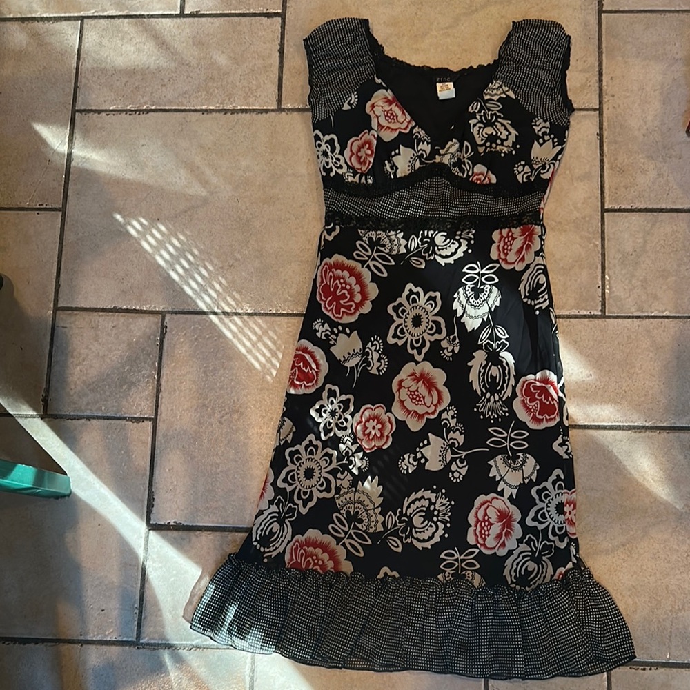 Zinc Red and Black Ruffled Midi Dress